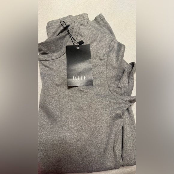 D.Lee Gray Dress - Small/Medium (S/M) - NWT - Flattering - Perfect Summer Dress - Picture 3 of 3